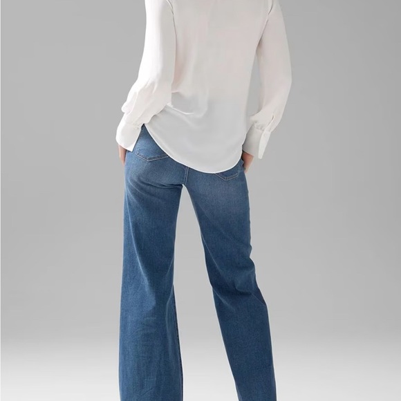 White House Black Market Ruffle Front Blose Top Small - Picture 6 of 6